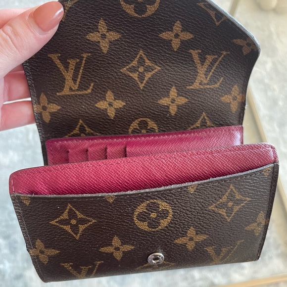 Louis Vuitton Epi Monogram Marie-Lou Compact Wallet ‘Fuchsia’ - Picture 3 of 12